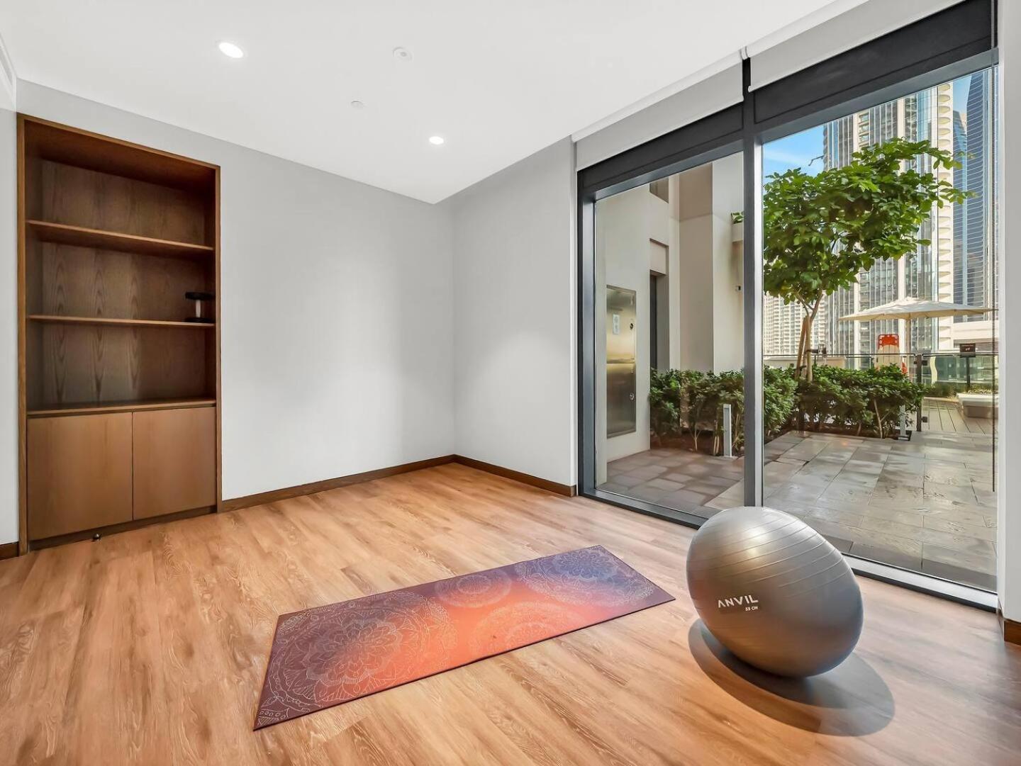 Majestic Act2 1br Dowtown Apartment *